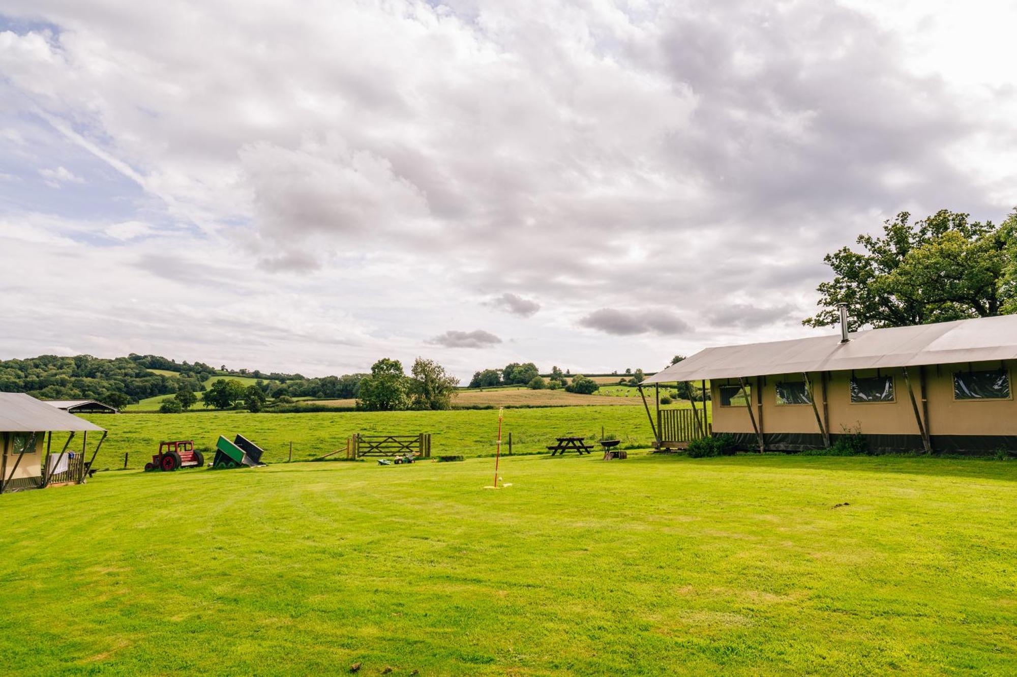 Ash Villa Honiton Exterior photo
